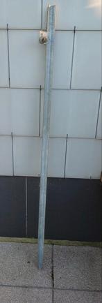 Aardingstaaf -piquet de terre  galvaniseerd, Ophalen