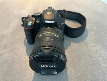 Nikon D5300 met lens AF-S Nikkor 18-200mm