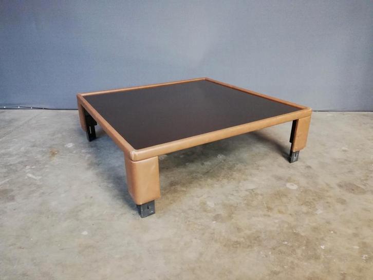 Vintage Poltrona Frau salontafel, Antiek en Kunst, Antiek | Meubels | Tafels, Ophalen