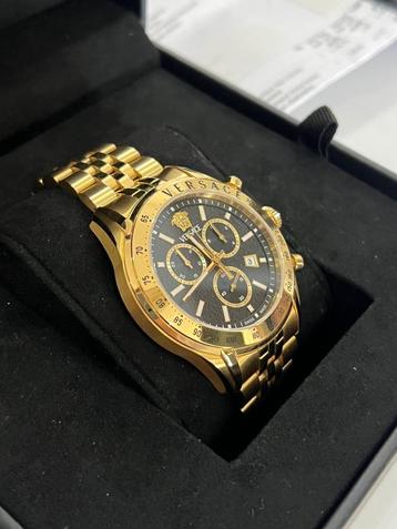 Versace Chrono Master VE8R00624 Horloge - Staal - Goudkleur beschikbaar voor biedingen
