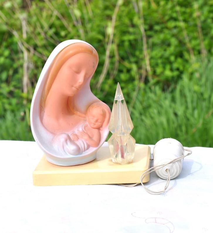 ancienne lampe veilleuse religieuse années 50, Antiquités & Art, Antiquités | Objets religieux, Enlèvement ou Envoi