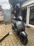 A klasse gts toscana, Fietsen en Brommers, Verzenden, Vespa