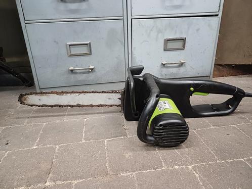 Zeer krachige elektrische kettingzaag 40cm met olieregeling, Tuin en Terras, Hand-tuingereedschap, Zo goed als nieuw, Ophalen