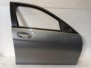 PORTIER RECHTS VOOR Mercedes-Benz C (W204) (01-2007/03-2014) beschikbaar voor biedingen