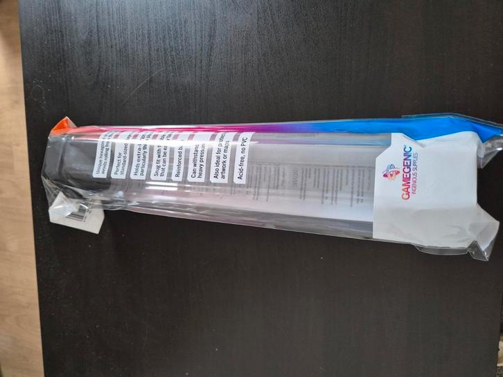 Gamegenic Playmat Tube NIEUW, Hobby en Vrije tijd, Gezelschapsspellen | Overige, Nieuw, Ophalen of Verzenden