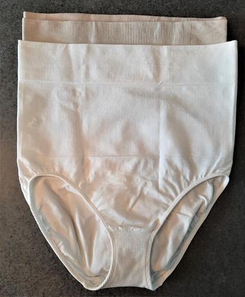 Te koop: Nieuw!Twee correctie onderbroekje, M. beschikbaar voor biedingen