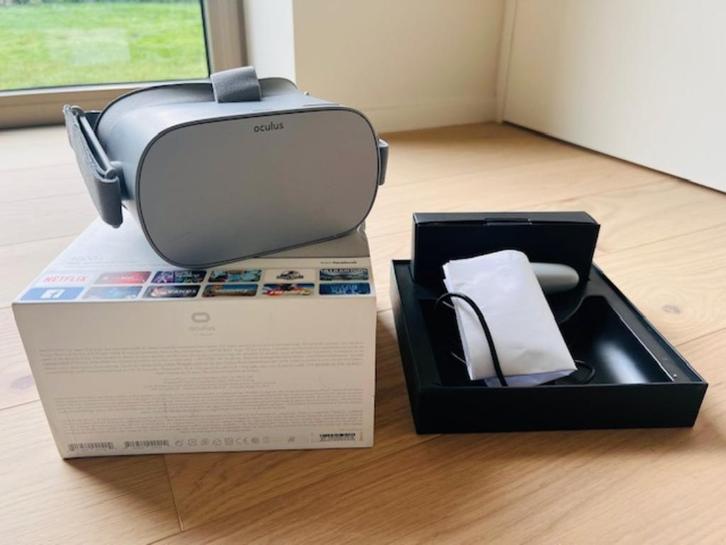 VR Bril - Oculus GO 32 GB, Games en Spelcomputers, Virtual Reality, Zo goed als nieuw, VR-bril, Ophalen