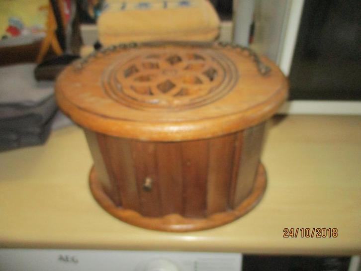 antiek mooie nederlandse voetenwarmer in massief hout, Antiek en Kunst, Antiek | Woonaccessoires, Ophalen of Verzenden