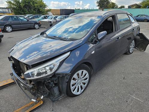 Kia Ceed break accidentée, Auto's, Kia, Particulier, Euro 6, Break, Ophalen