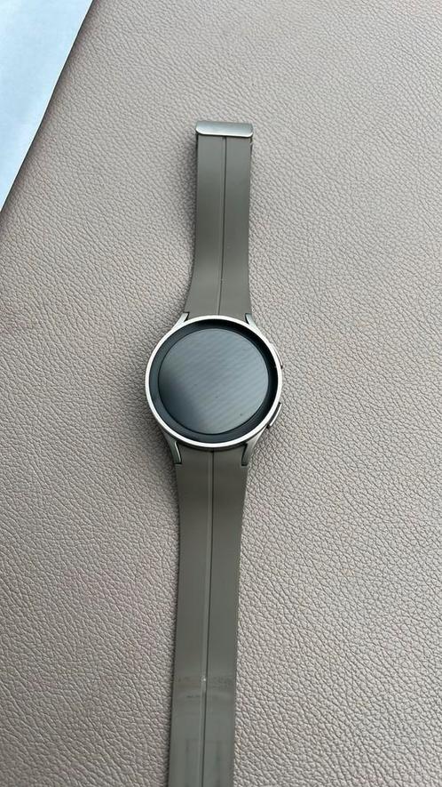 Samsung Galaxy Pro 5 met belfunctie ( LTE), Handtassen en Accessoires, Smartwatches, Zo goed als nieuw, Ophalen of Verzenden