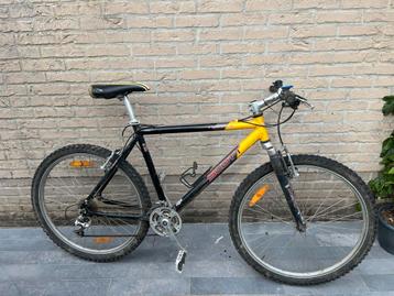 Fiets scott beschikbaar voor biedingen