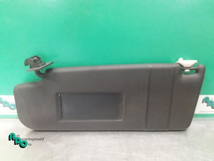 Zonneklep van een Volkswagen Golf (Golf 97-), Auto-onderdelen, Interieur en Bekleding, Volkswagen, Gebruikt, 3 maanden garantie