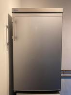 LIEBHERR tafelmodel koelkast INOX klasse AA+, Ophalen, Zo goed als nieuw, Met vriesvak