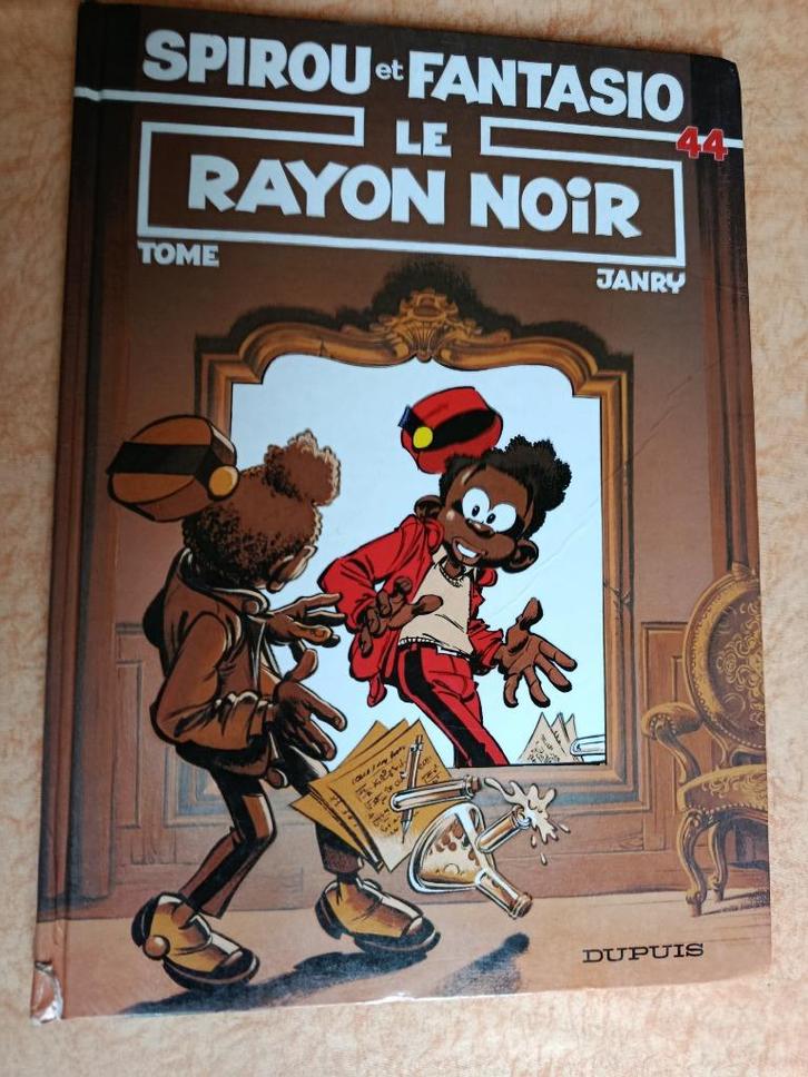 Spirou et Fantasio, tome 44 - janvier ; Rome Le Rayon noir, Livres, BD, Comme neuf, Une BD, Enlèvement ou Envoi