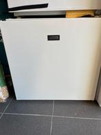 Zanussi mini frigo, Elektronische apparatuur, Koelkasten en IJskasten, Minder dan 75 liter, Met vriesvak, Zo goed als nieuw, 45 tot 60 cm