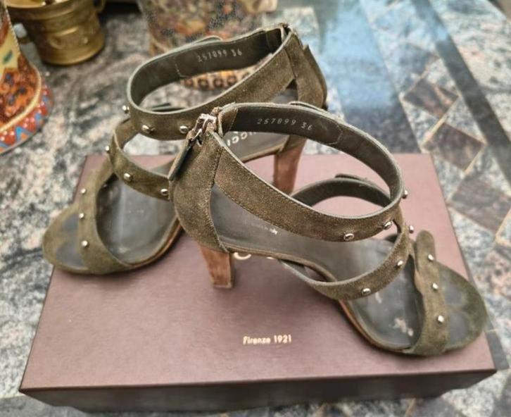 Gedragen GUCCI Dames Schoenen Maat 36 Te Koop Intermassa BV, Kleding | Dames, Schoenen, Gedragen, Ophalen