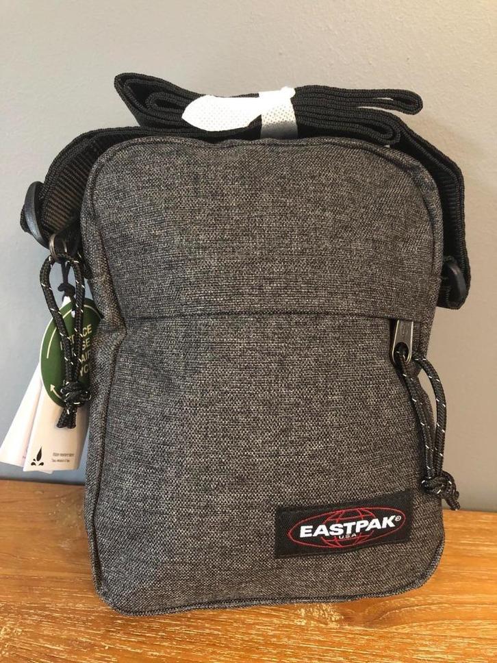 Eastpak The One schoudertas - Nieuw, Handtassen en Accessoires, Tassen | Schoudertassen, Nieuw, Overige merken, Grijs, Ophalen of Verzenden