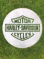 Harley-Davidson: embleem bord (diameter 73cm), Motoren, Ophalen of Verzenden, Zo goed als nieuw