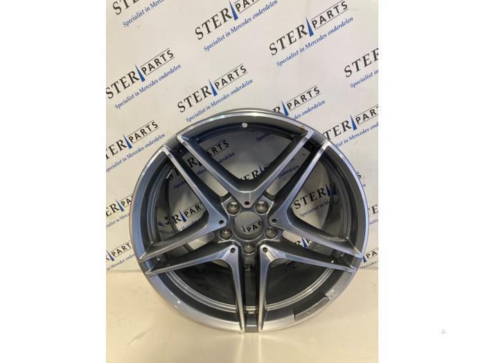 Velg van een Mercedes C-Klasse, Auto-onderdelen, Banden en Velgen, Velg(en), Personenwagen, Gebruikt, 3 maanden garantie, Ophalen of Verzenden