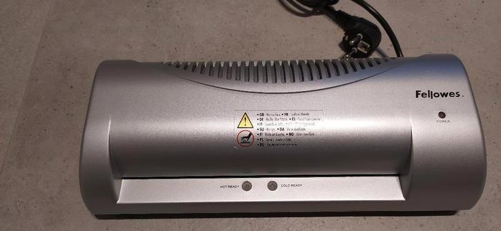 Handig lamineertoestel van Fellowes, Divers, Accessoires de bureau, Comme neuf, Enlèvement
