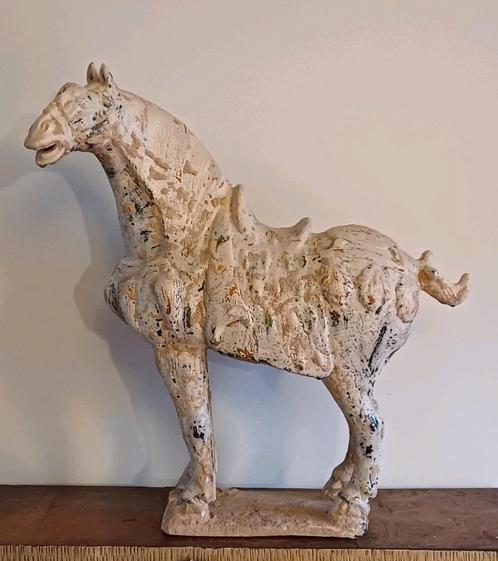 Groot geëmailleerd paard -Tang dynastie, Antiek en Kunst, Kunst | Beelden en Houtsnijwerken, Ophalen of Verzenden