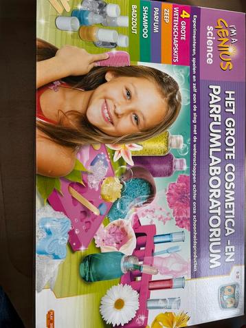 Kinderen cosmetics kit beschikbaar voor biedingen