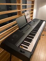 Piano digital Yamaha DGX 670 comme neuf, Muziek en Instrumenten, Keyboards, Ophalen, Zo goed als nieuw, Yamaha