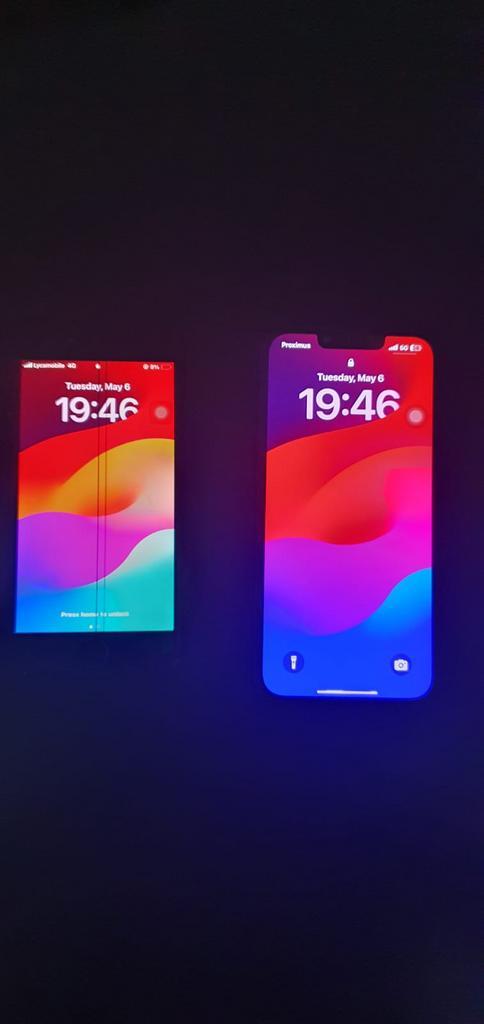 iPhone 13 en iPhone SE 2020, Telecommunicatie, Mobiele telefoons | Apple iPhone, Zo goed als nieuw, Ophalen