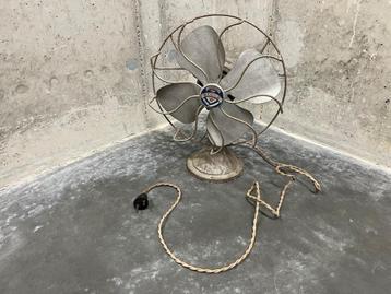 Vintage ventilator (Etoile) beschikbaar voor biedingen