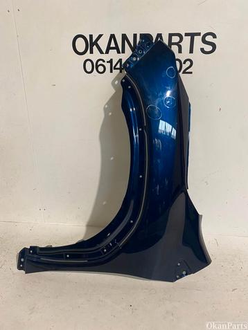 Suzuki S-Cross linker zijscherm links beschikbaar voor biedingen