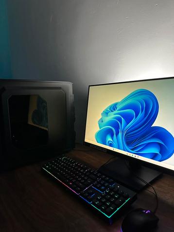 PC FULL SETUP!! (+ RGB toetsenbord, monitor, muis) beschikbaar voor biedingen