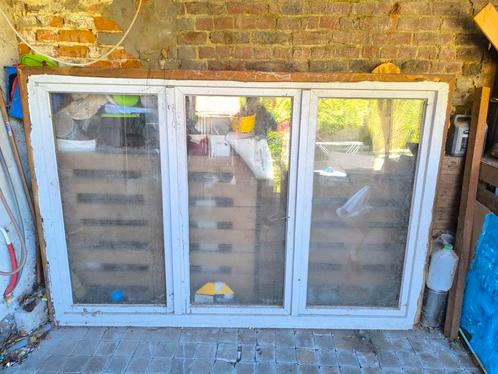 Grand châssis en bois, Doe-het-zelf en Bouw, Raamkozijnen en Schuifdeuren, Gebruikt, Hout, Ophalen