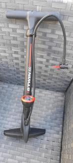 Pompe a vélo btwin neuve, Enlèvement, Neuf, B’twin