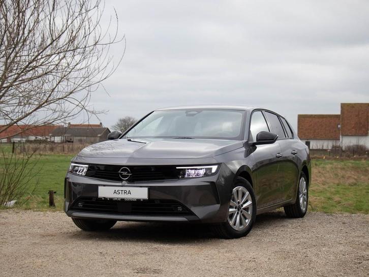 Opel Astra ST*EDITION*1.5 TURBO D*AT8*130PK*NAVI*CAMERA, Auto's, Opel, Astra, ABS, Airbags, Airconditioning, Bluetooth, Centrale vergrendeling