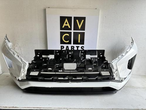 Mitsubishi Eclipse Cross voorbumper bumper 6400-H717ZZ, Auto-onderdelen, Carrosserie, Bumper, Mitsubishi, Voor, Gebruikt, Ophalen of Verzenden