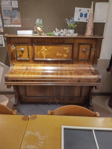 Buffetpiano H. Wolfframm Dresen (1906) beschikbaar voor biedingen