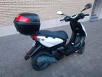 MBK Yamaha neos ovetto topkoffer met sleutelhouder, Motoren, Ophalen of Verzenden, Zo goed als nieuw