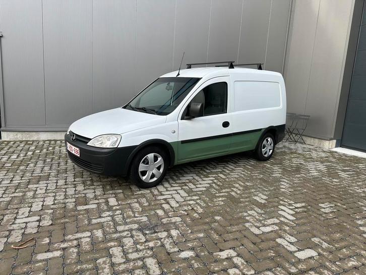Opel combo 1.3|2011|airco|gvv|garantie, Autos, Camionnettes & Utilitaires, Entreprise, ABS, Air conditionné, Ordinateur de bord