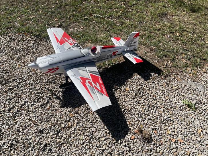 Extra 330 sc Multiplex RR, Hobby en Vrije tijd, Modelbouw | Radiografisch | Vliegtuigen, Zo goed als nieuw, Elektro, RTF (Ready to Fly)