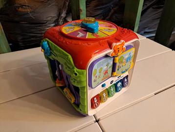 vtech Bumba activiteiten kubus beschikbaar voor biedingen