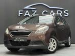 Peugeot 2008 1.2i * VENTE MARCHAND/EXPORT * DEGAT CARROSSERI, Voorwielaandrijving, Euro 5, Stof, Gebruikt
