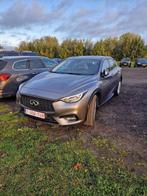 Infiniti Q30, Auto's, Stof, 4 cilinders, Bruin, Parkeersensor