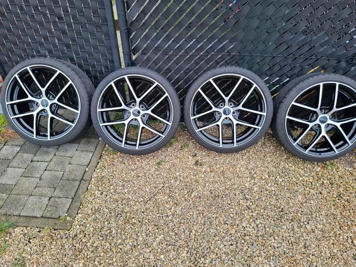 Nieuw 19 inch velgen, Auto-onderdelen, Banden en Velgen, Band(en), 19 inch, Ophalen