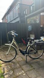 Elektische fiets, Fietsen en Brommers, Ophalen, Zo goed als nieuw