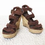 Mooie Suede Ugg Sleehak - s23 (Maat 40) € 35,-, Bruin, Verzenden, Sandalen of Muiltjes, Zo goed als nieuw