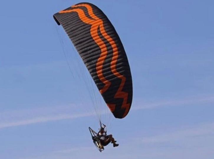 Dudek Snake 1,2/18m2, Sports & Fitness, Vol à voile & Parapente, Utilisé, Écran, Enlèvement