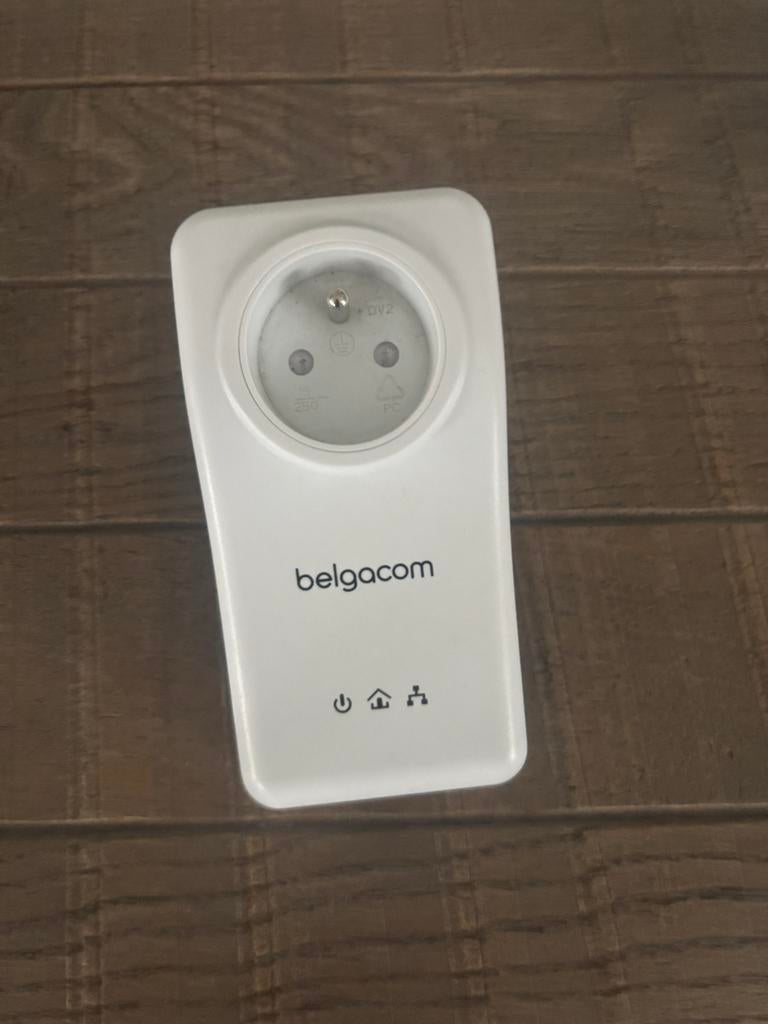 WIFI versterkers, Ophalen, Zo goed als nieuw