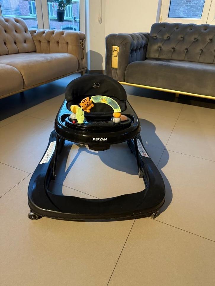 Loopstoel DERYAN, Kinderen en Baby's, Overige Kinderen en Baby's, Zo goed als nieuw, Ophalen