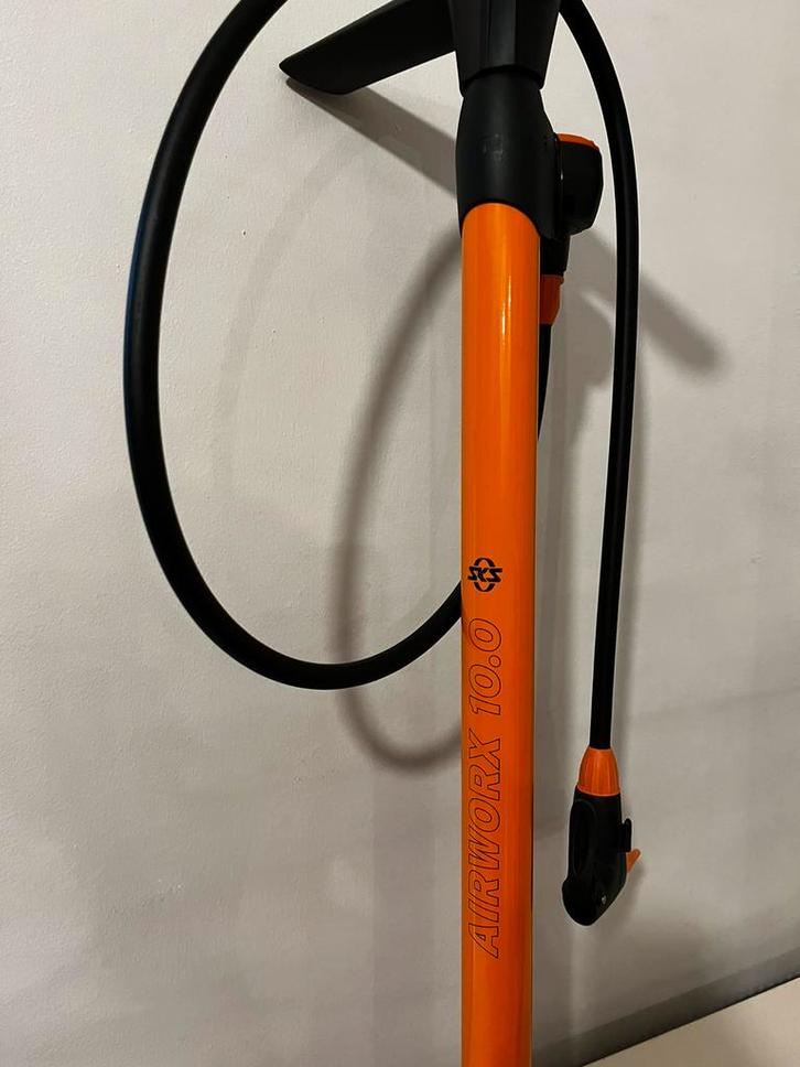 SKS Airworx 10.0 vloerpomp, Fietsen en Brommers, Fietsaccessoires | Fietspompen, Zo goed als nieuw, Ophalen