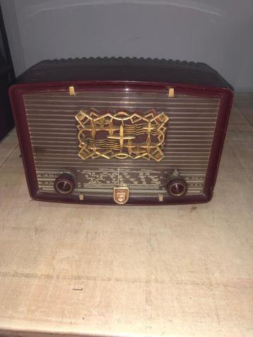 Vintage radio Philips